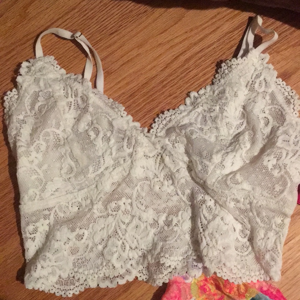 Bralettes - Picture 2 of 4